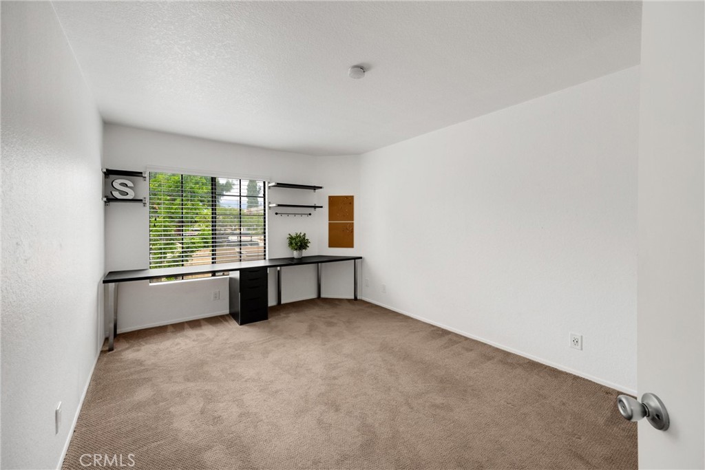 4900 N Grand Avenue 113