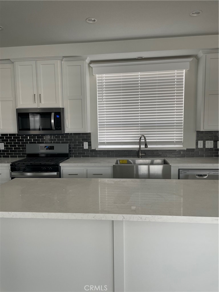 4095 Fruit Street 228