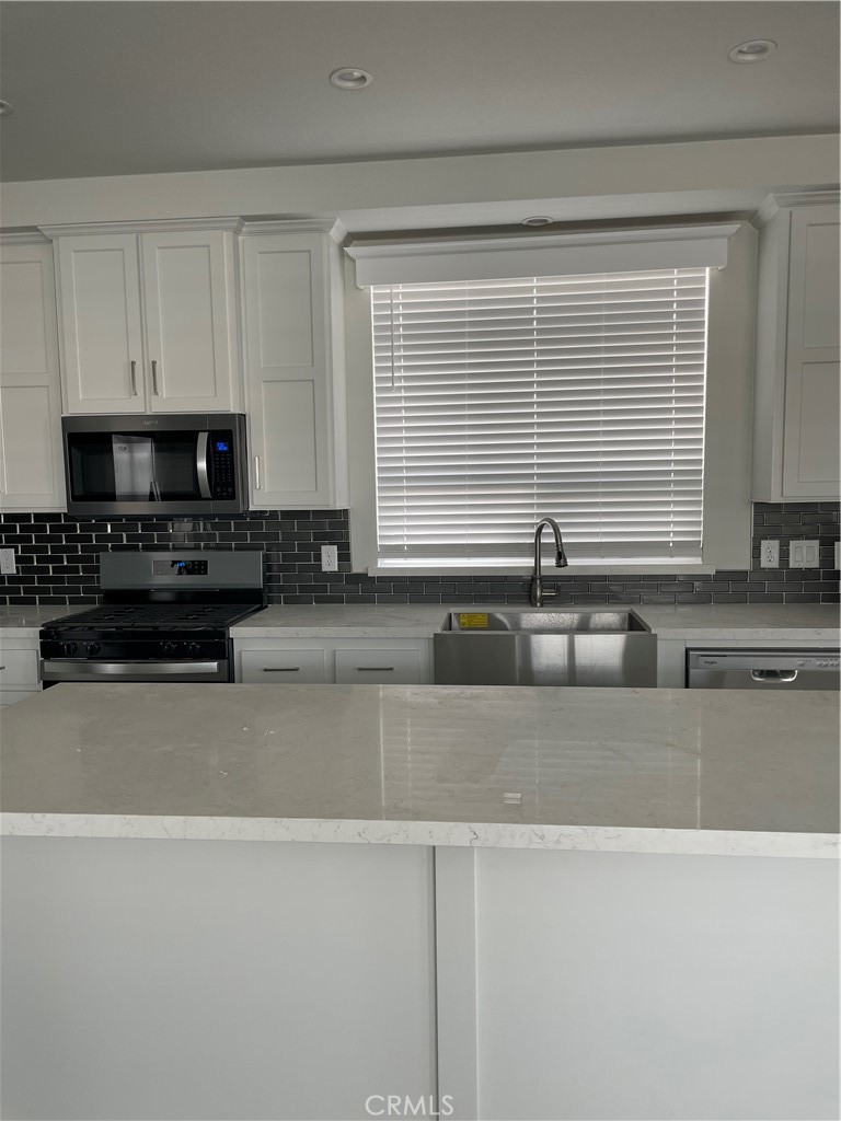 4095 Fruit Street 228