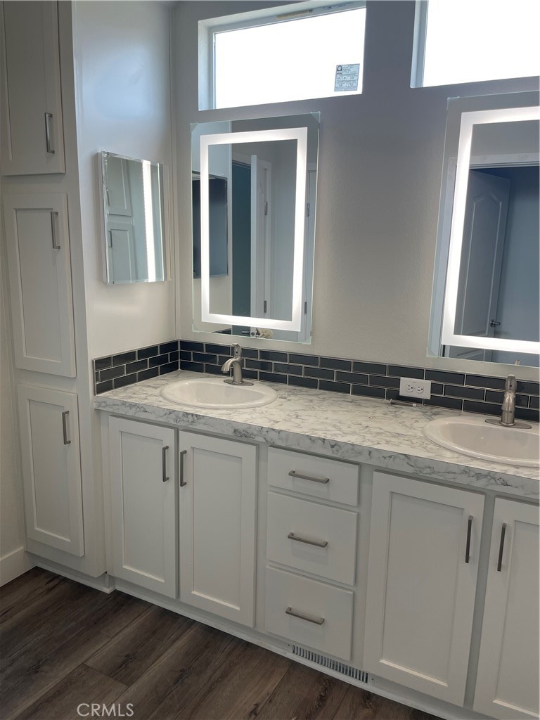 4095 Fruit Street 228