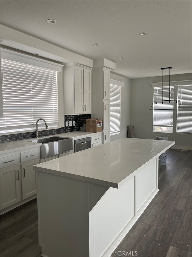 4095 Fruit Street 228