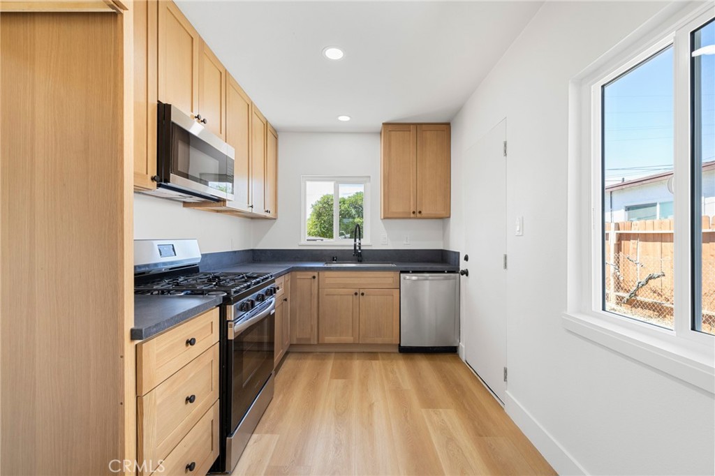 1693 Vine Street