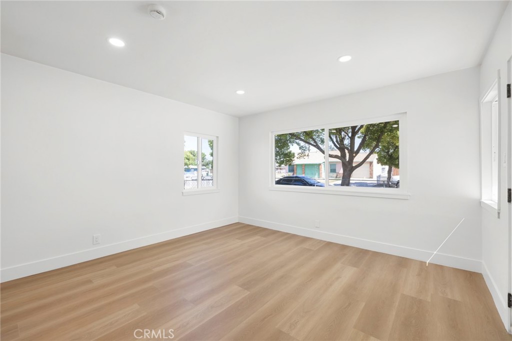 1693 Vine Street