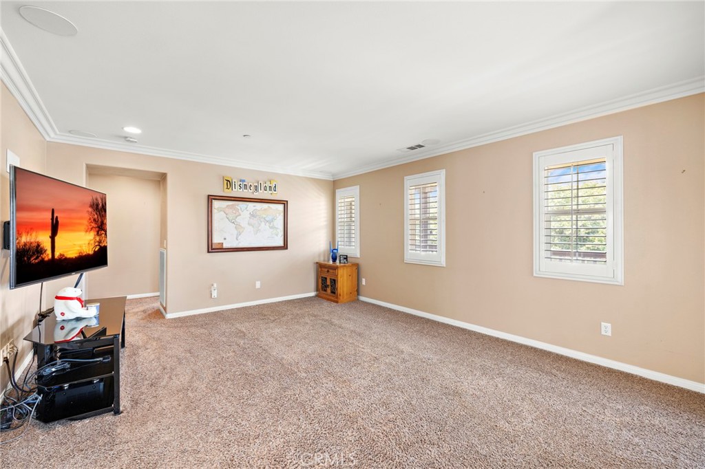 1561 Kensington
