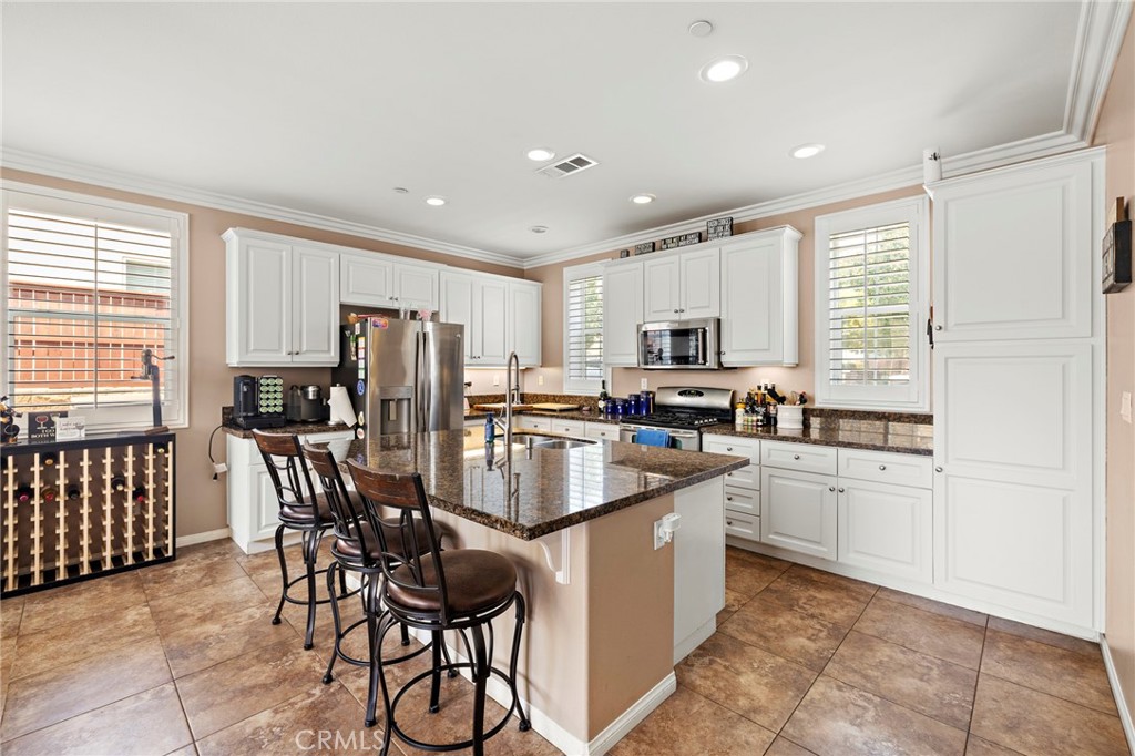 1561 Kensington