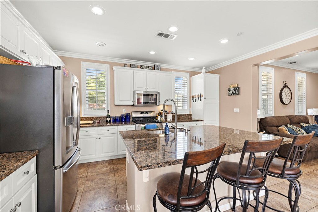 1561 Kensington
