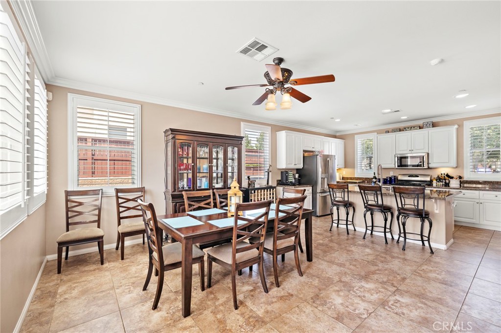 1561 Kensington