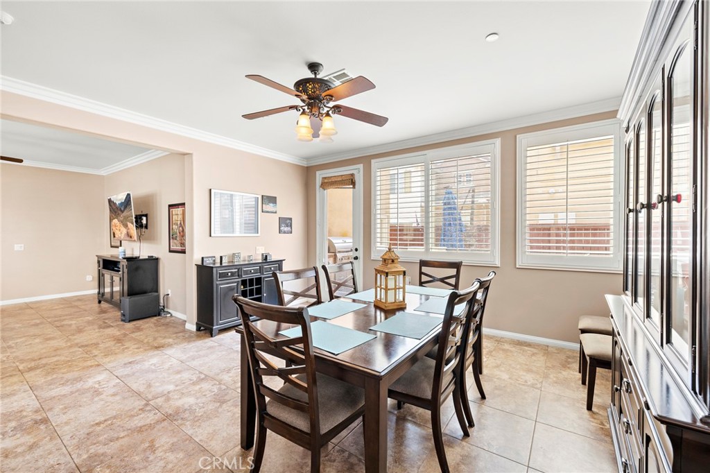 1561 Kensington