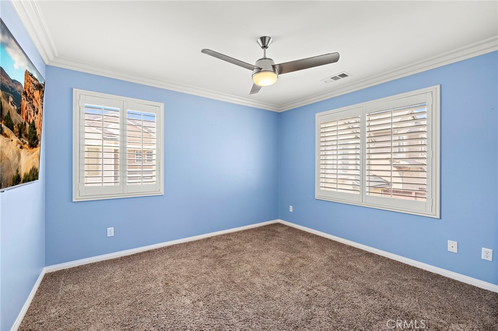 1561 Kensington