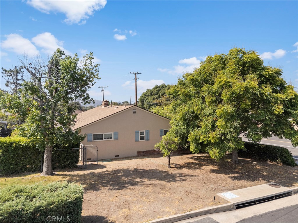 430 N Loraine Avenue