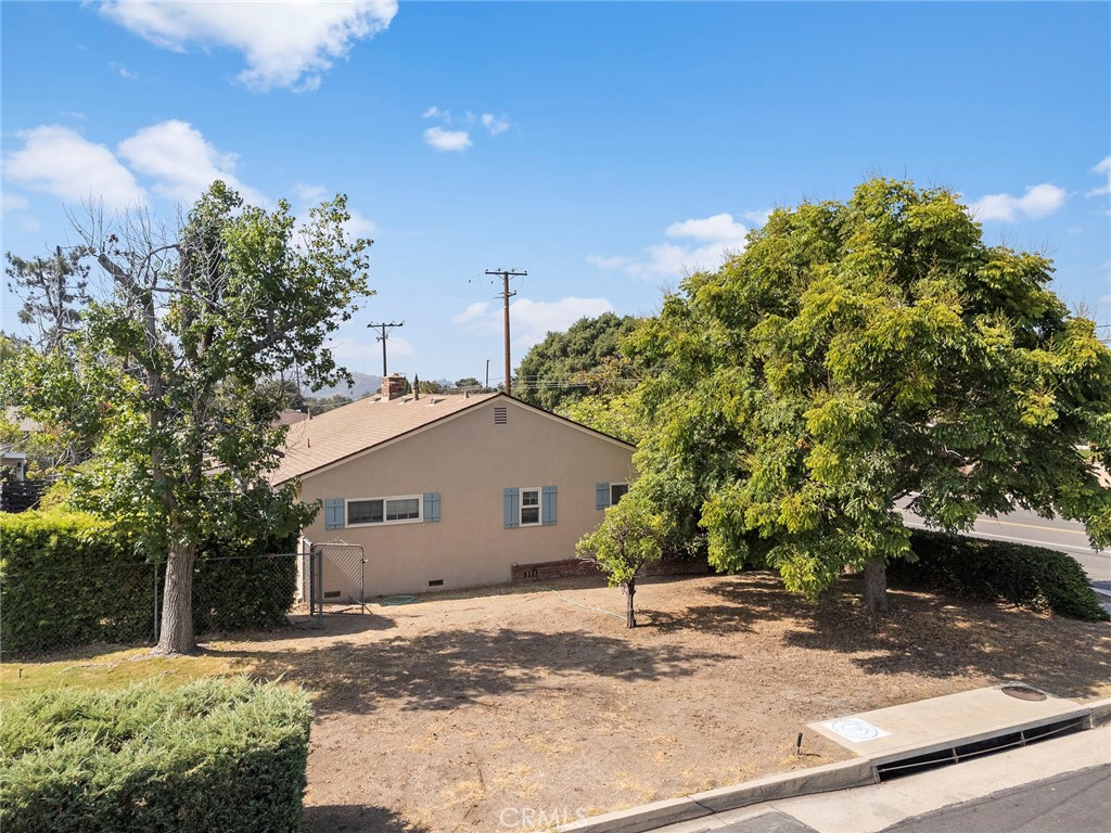 430 N Loraine Avenue