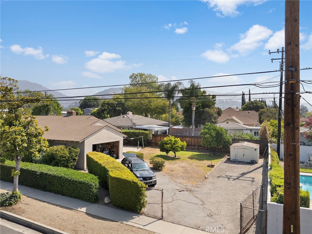 430 N Loraine Avenue