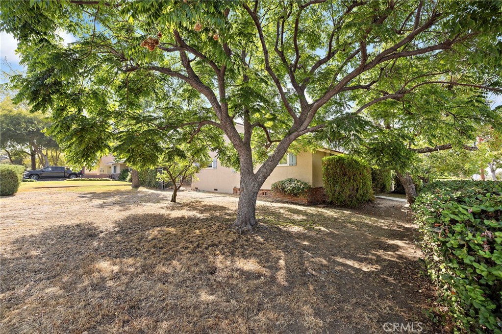 430 N Loraine Avenue