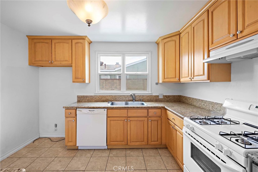 543 W Heber Street