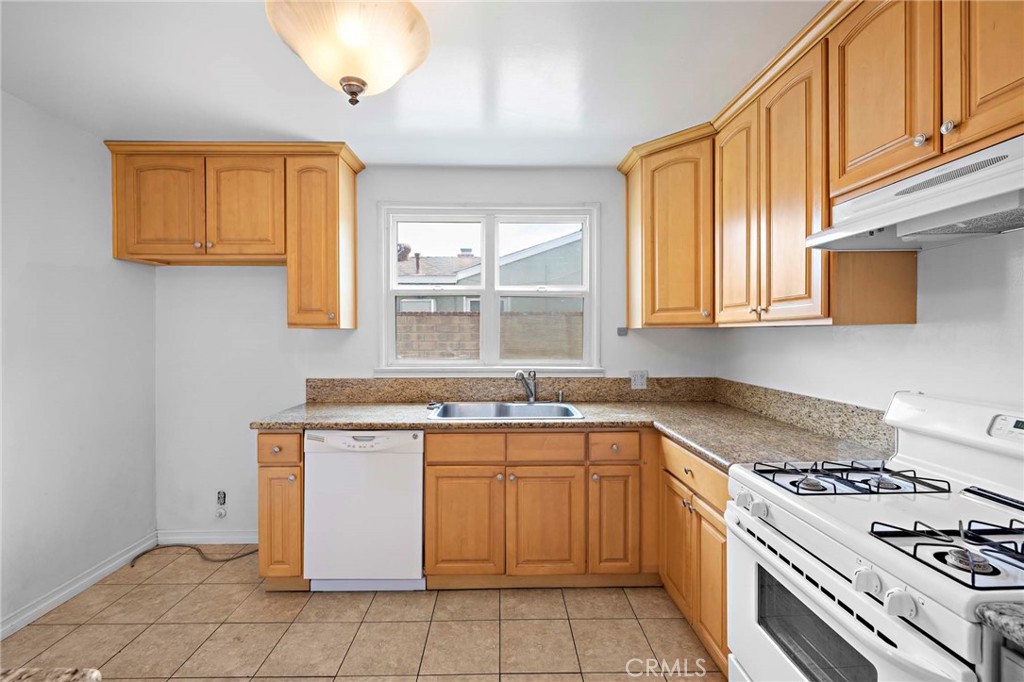 543 W Heber Street