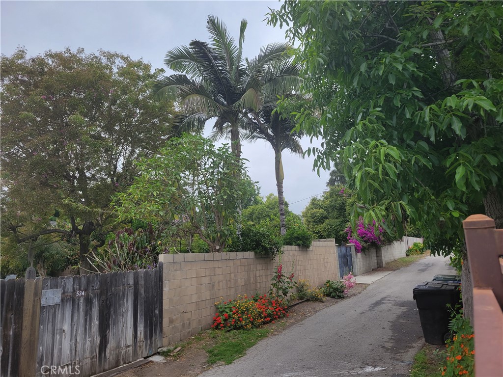 539 S Michillinda Avenue