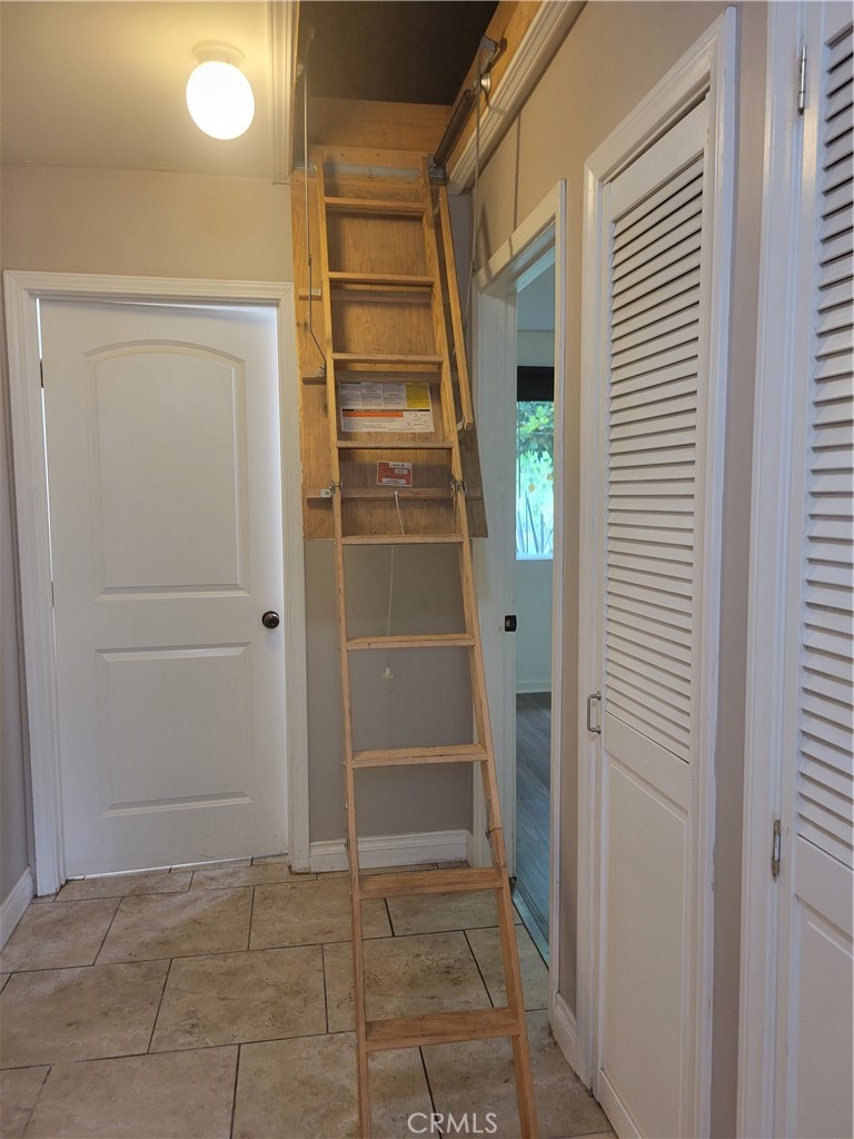 539 S Michillinda Avenue