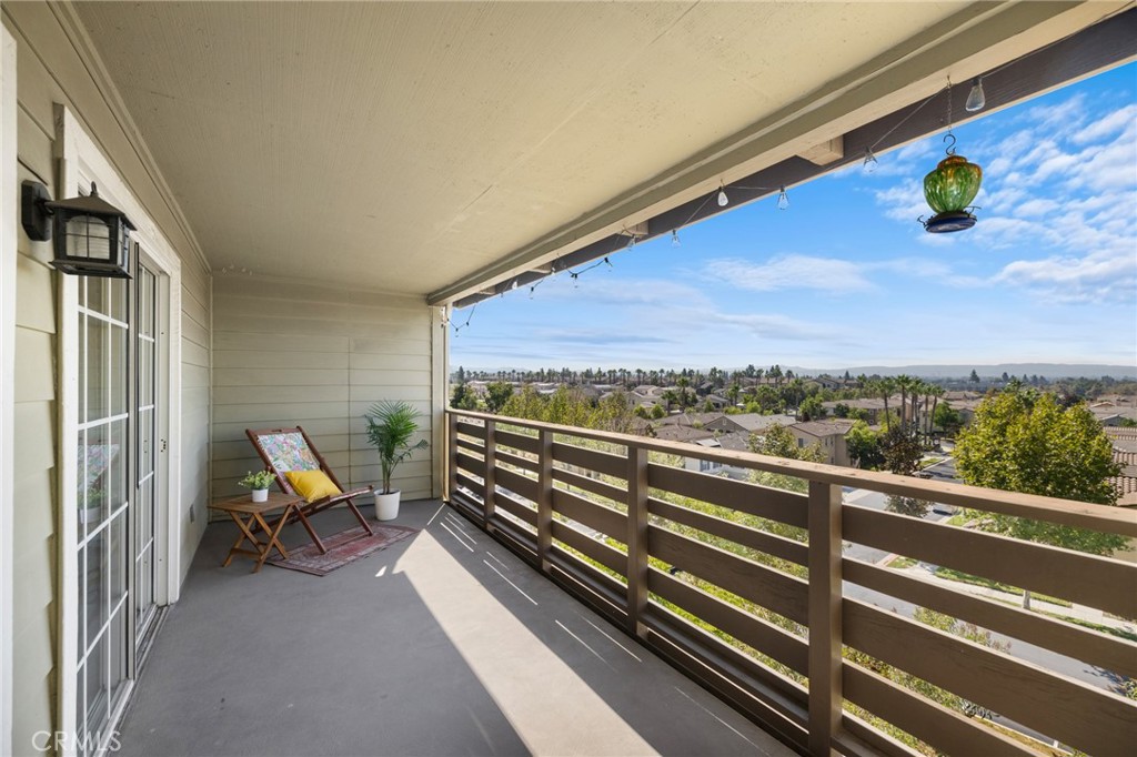 1053 Lakeview