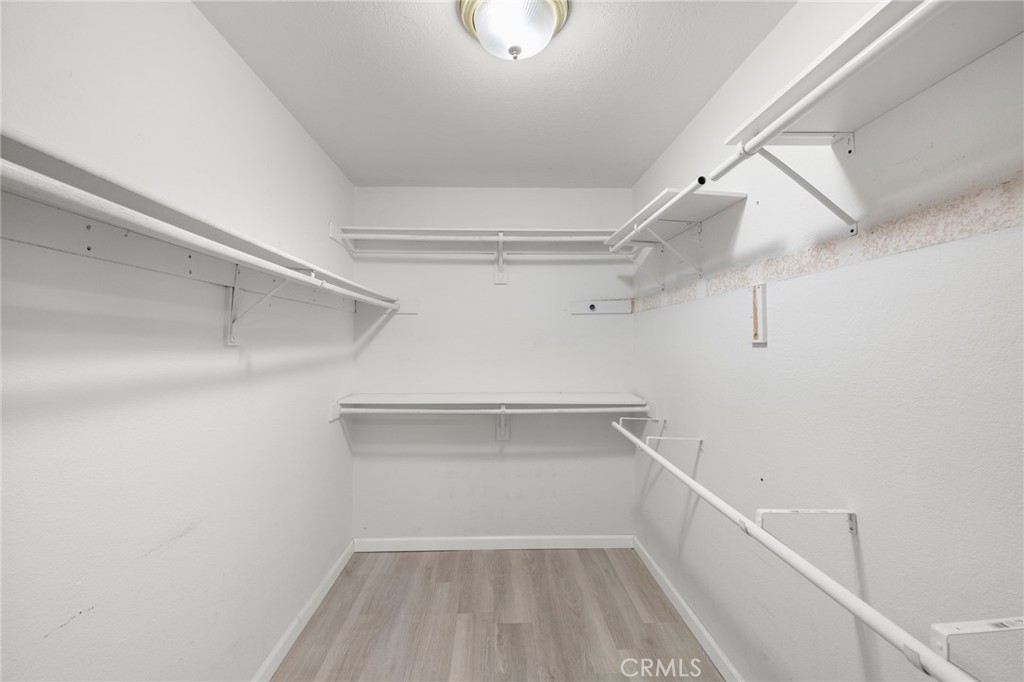 1053 Lakeview