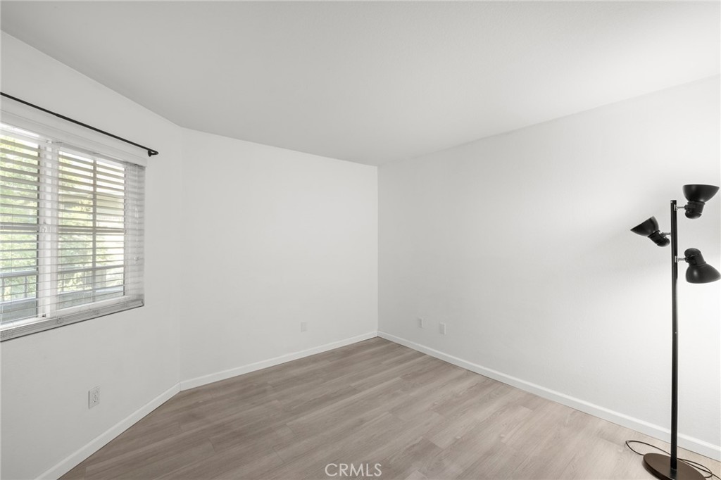 1053 Lakeview