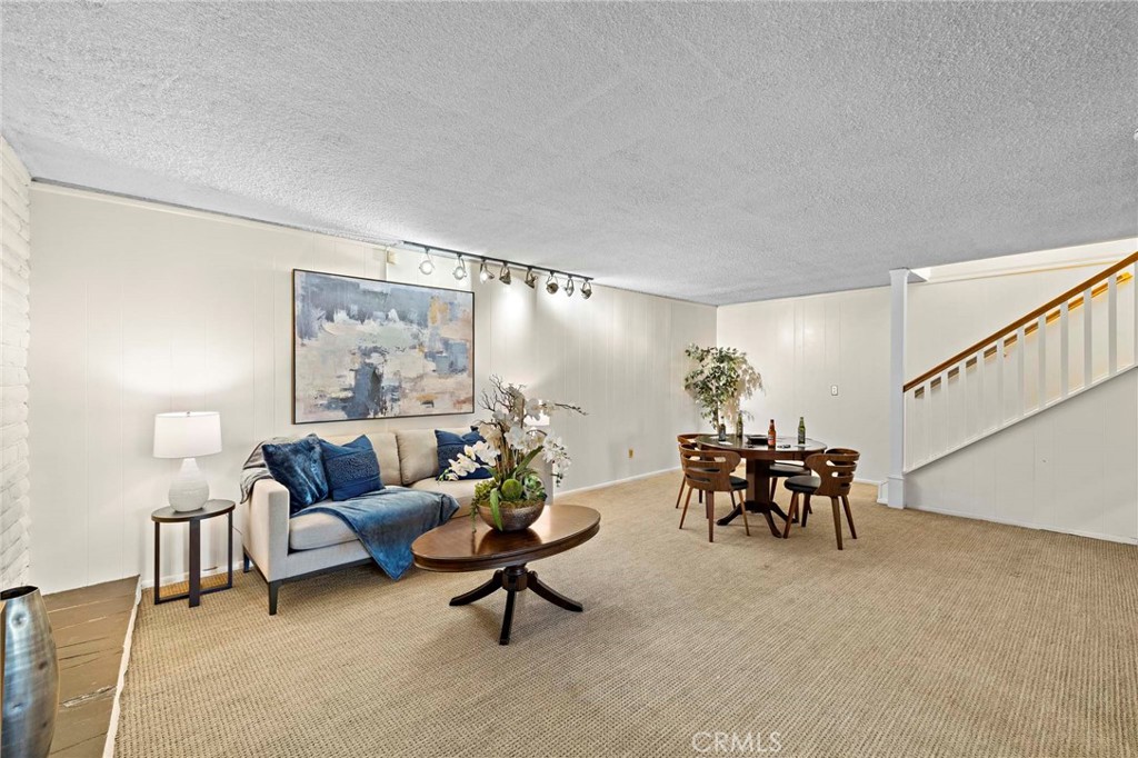 514 Fernpark Drive