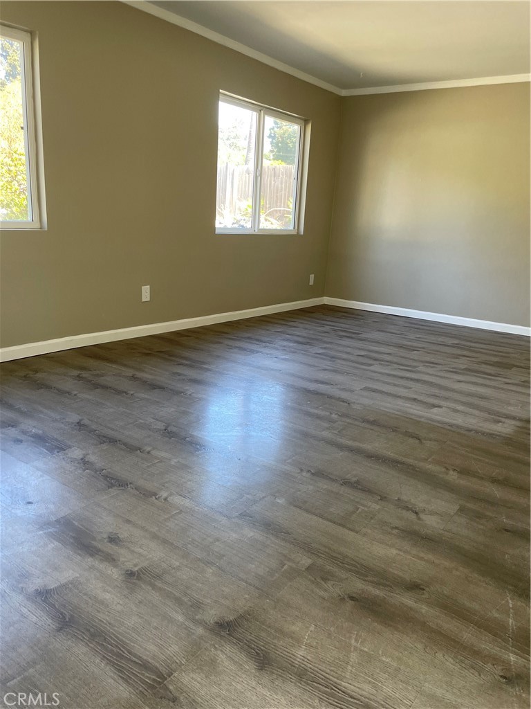 558 N Vermont Avenue N B