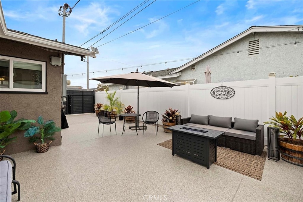 6932 San Joaquin