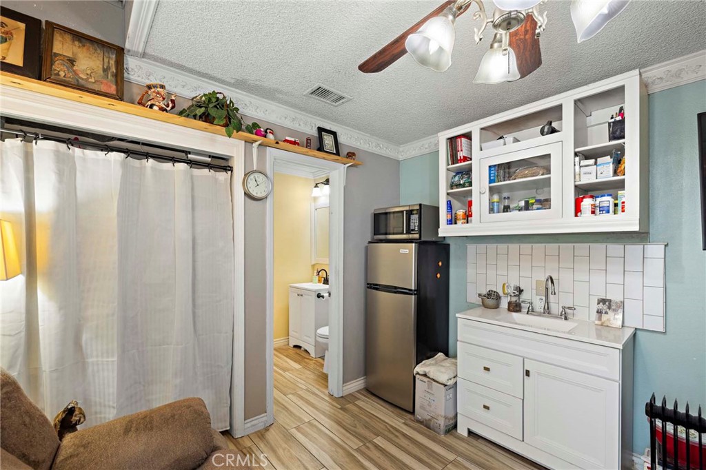 4744 Live Oak Canyon