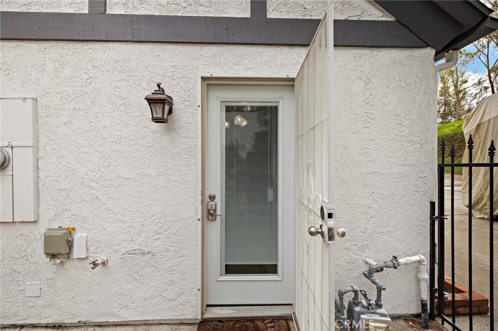 4744 Live Oak Canyon