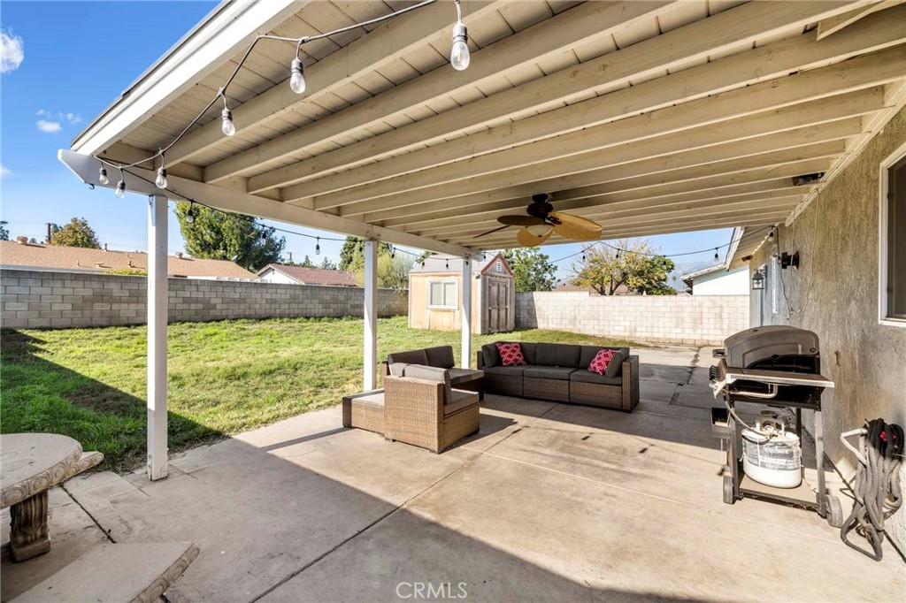 2844 S Cypress Point