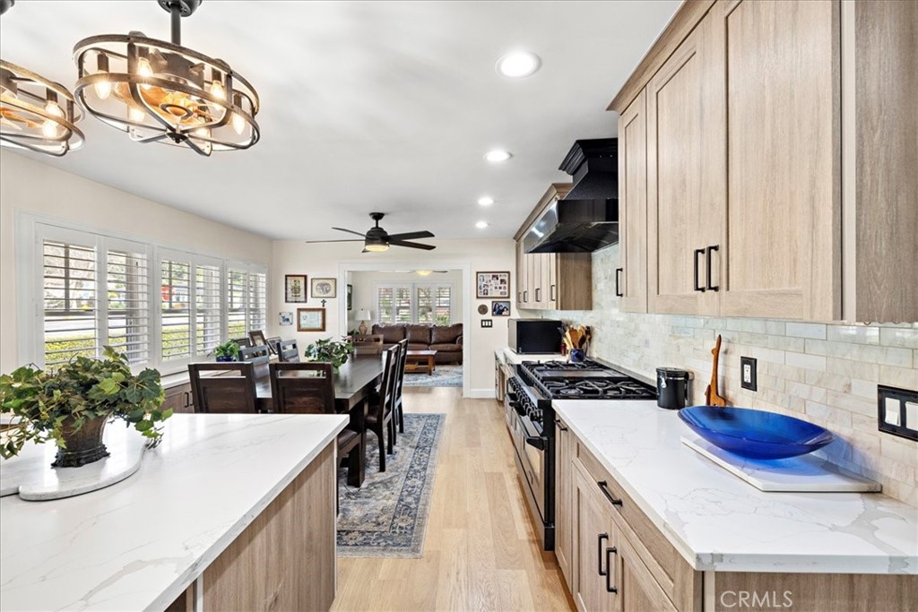 457 N Glendora Avenue