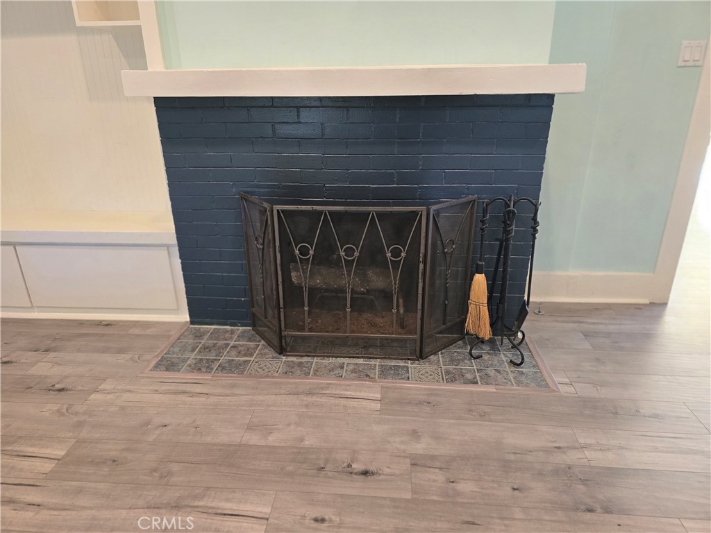 396 N Mentor Avenue 396