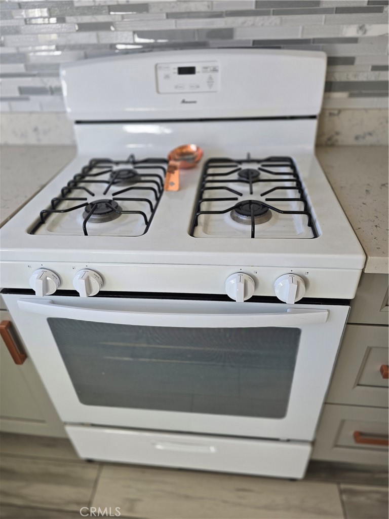 396 N Mentor Avenue 396