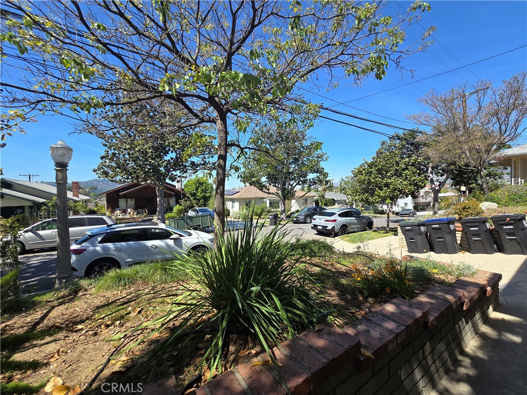 1210 Tyler Street 1/2