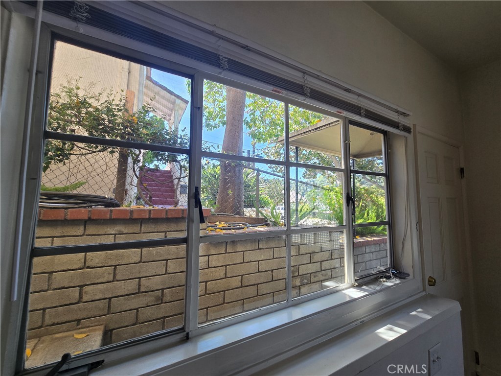 1210 Tyler Street 1/2