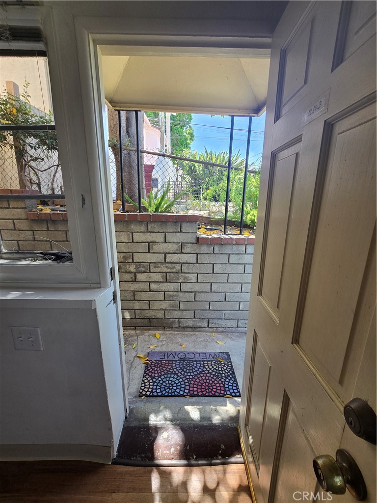 1210 Tyler Street 1/2