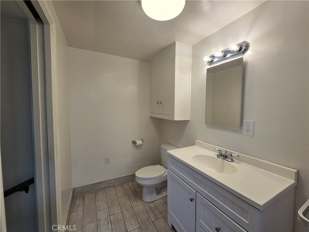 1210 Tyler Street 1/2