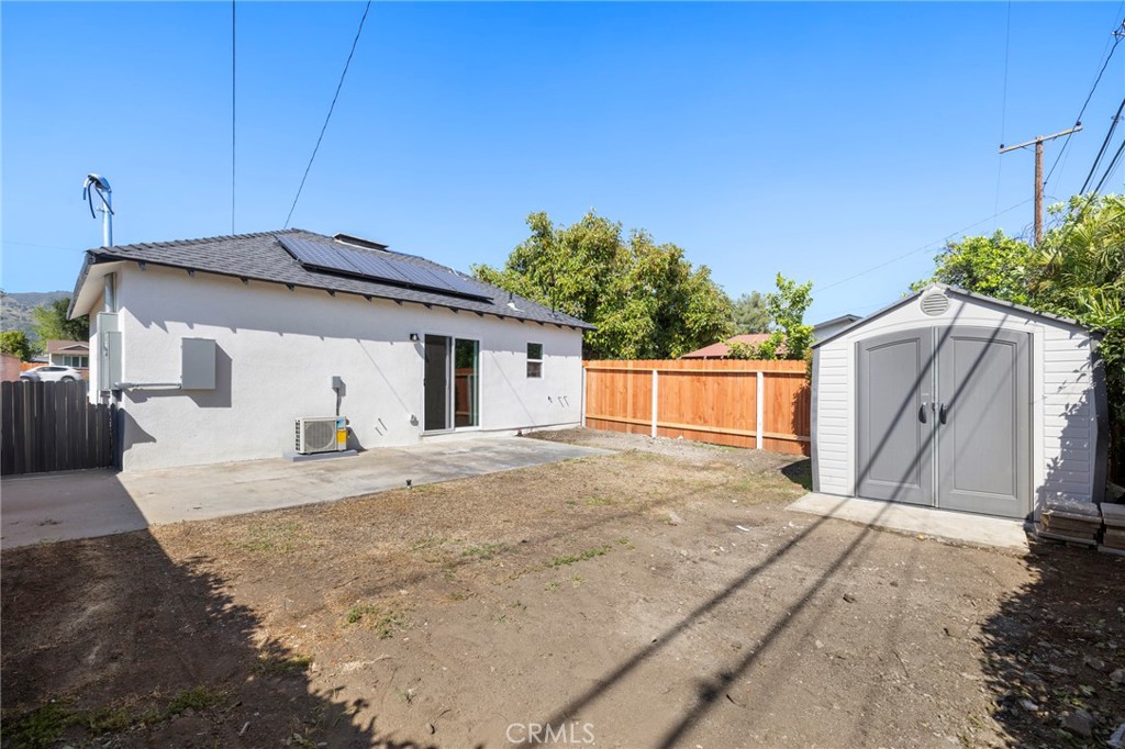 720 E Foothill