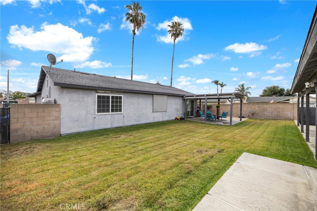8272 Montara