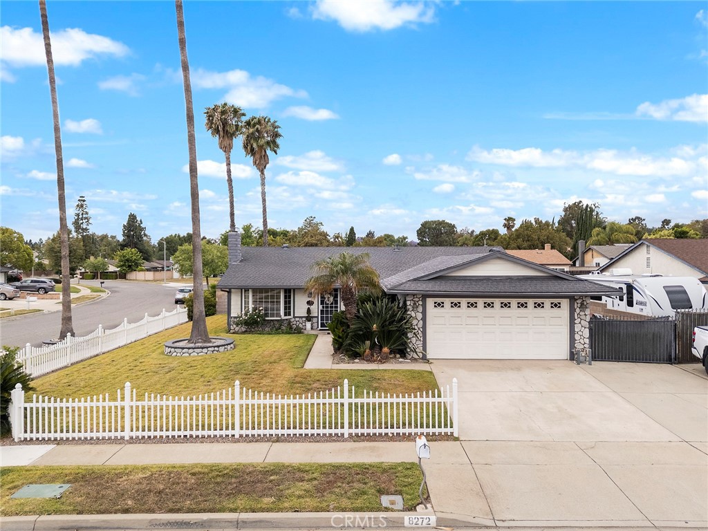 8272 Montara