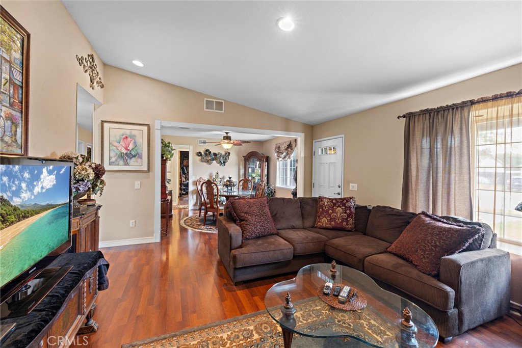 8272 Montara