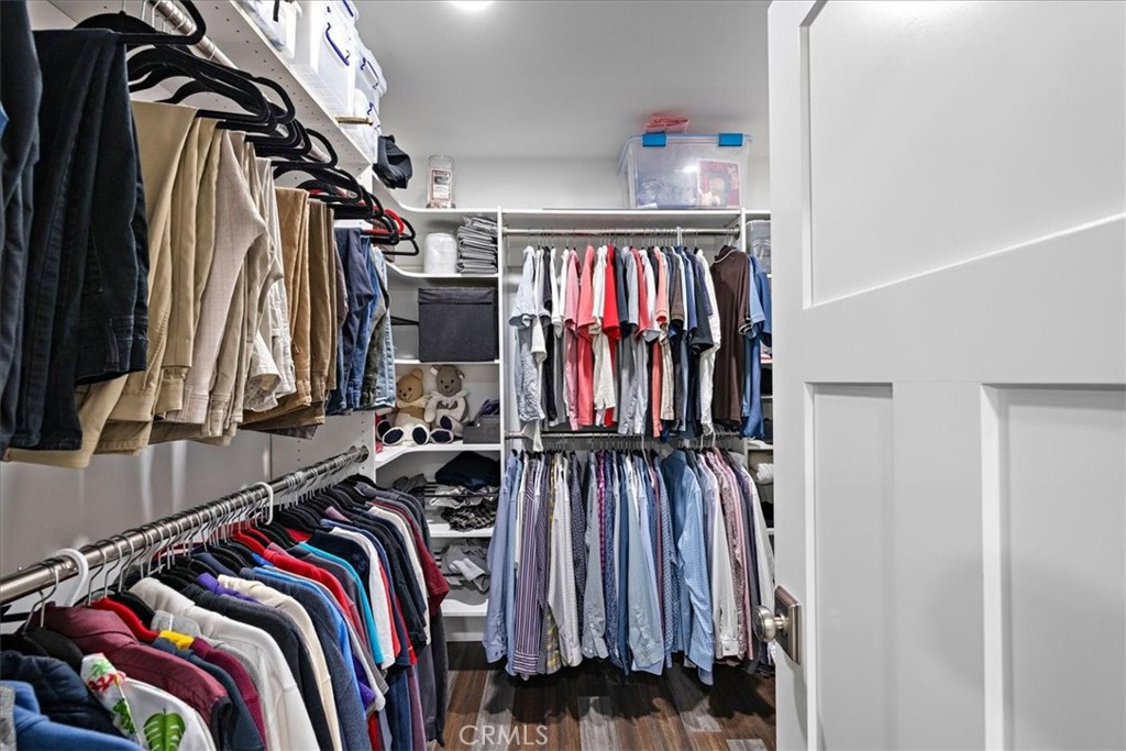1829 Palopinto Avenue