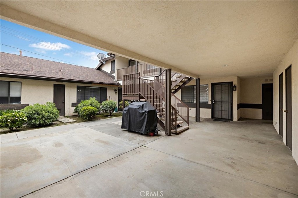 424 E Ada Avenue