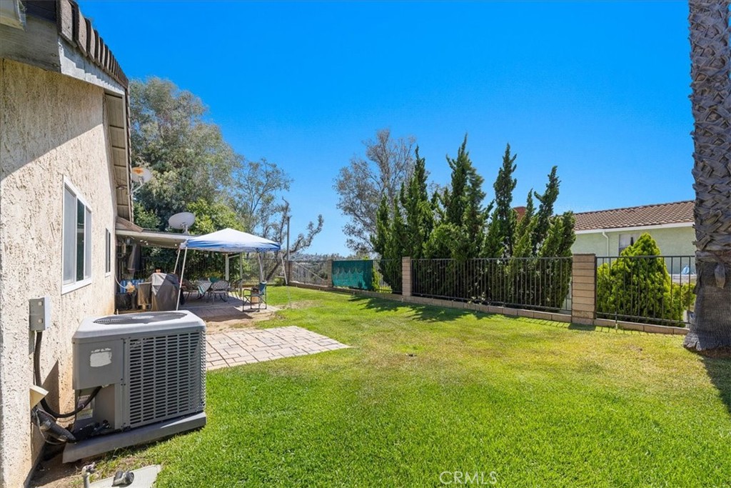 1057 Saint James Court