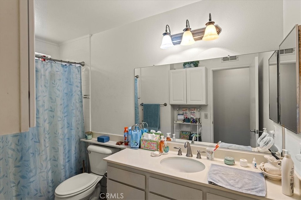 1057 Saint James Court