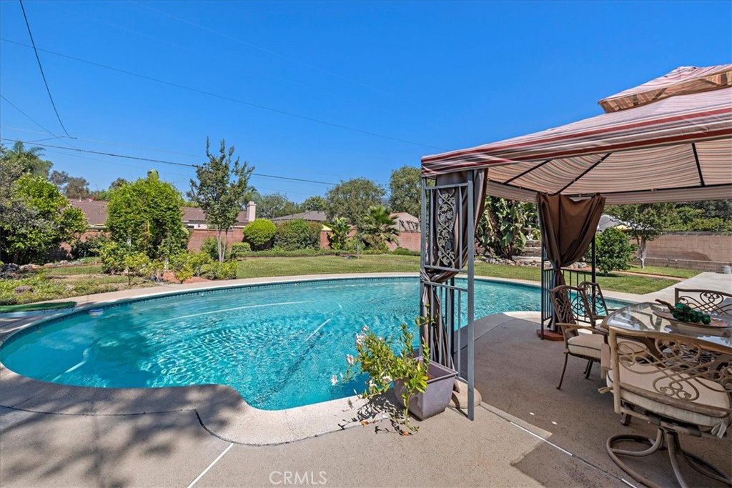 321 Catherine Park
