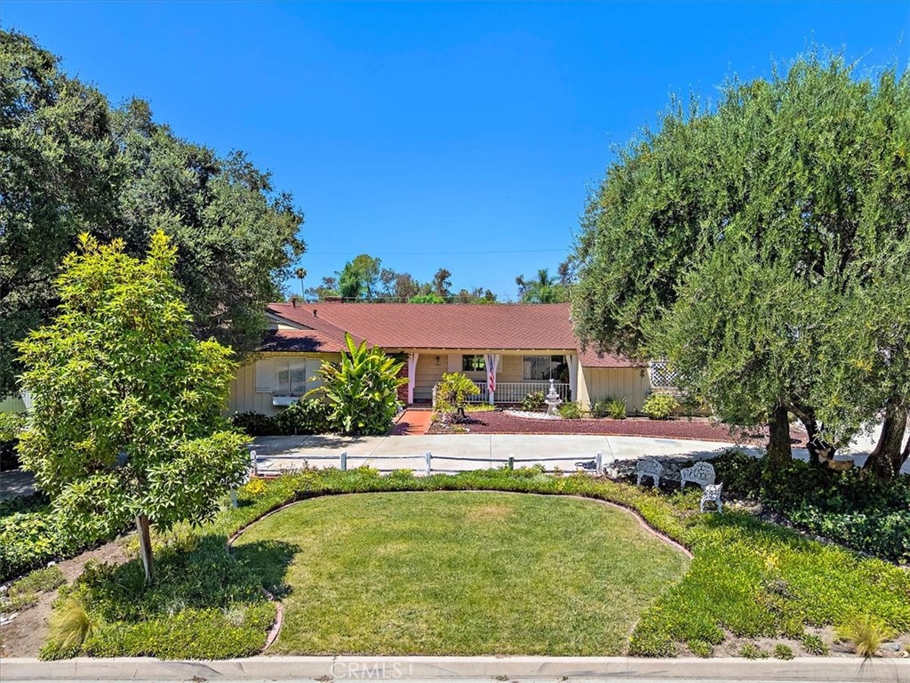 321 Catherine Park