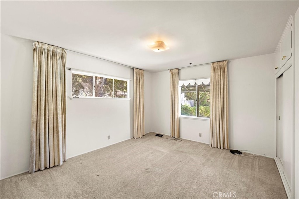 321 Catherine Park