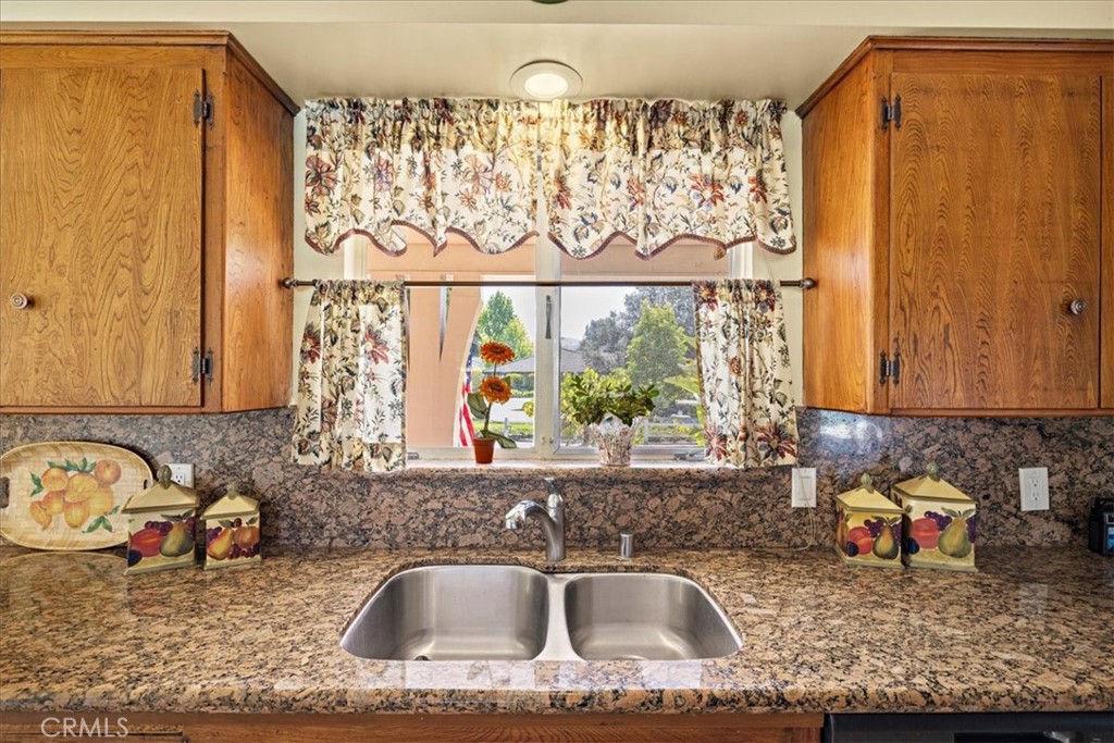 321 Catherine Park