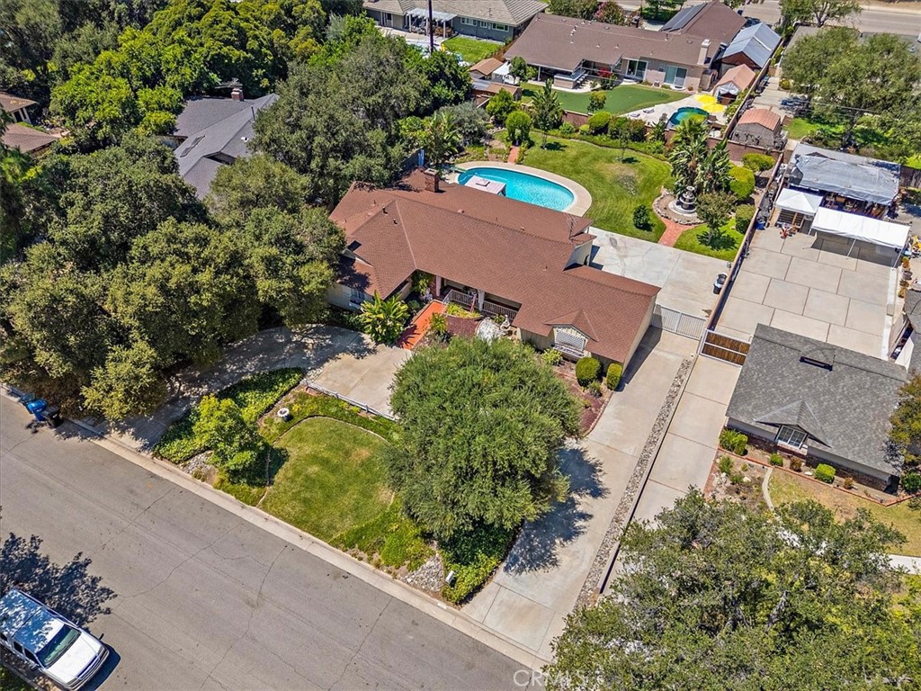 321 Catherine Park
